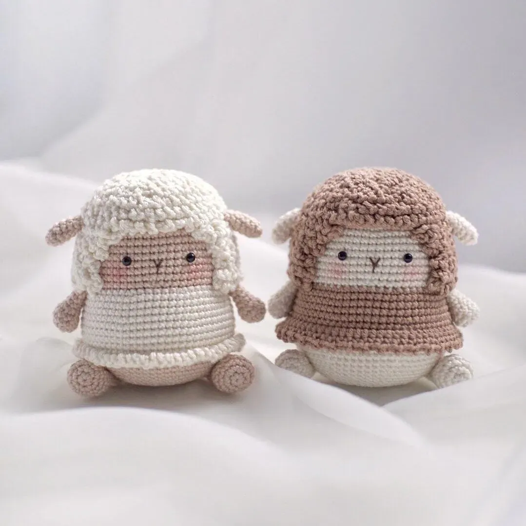 Pip the Lamb: Beginner-Friendly Doll amigurumi crochet pattern