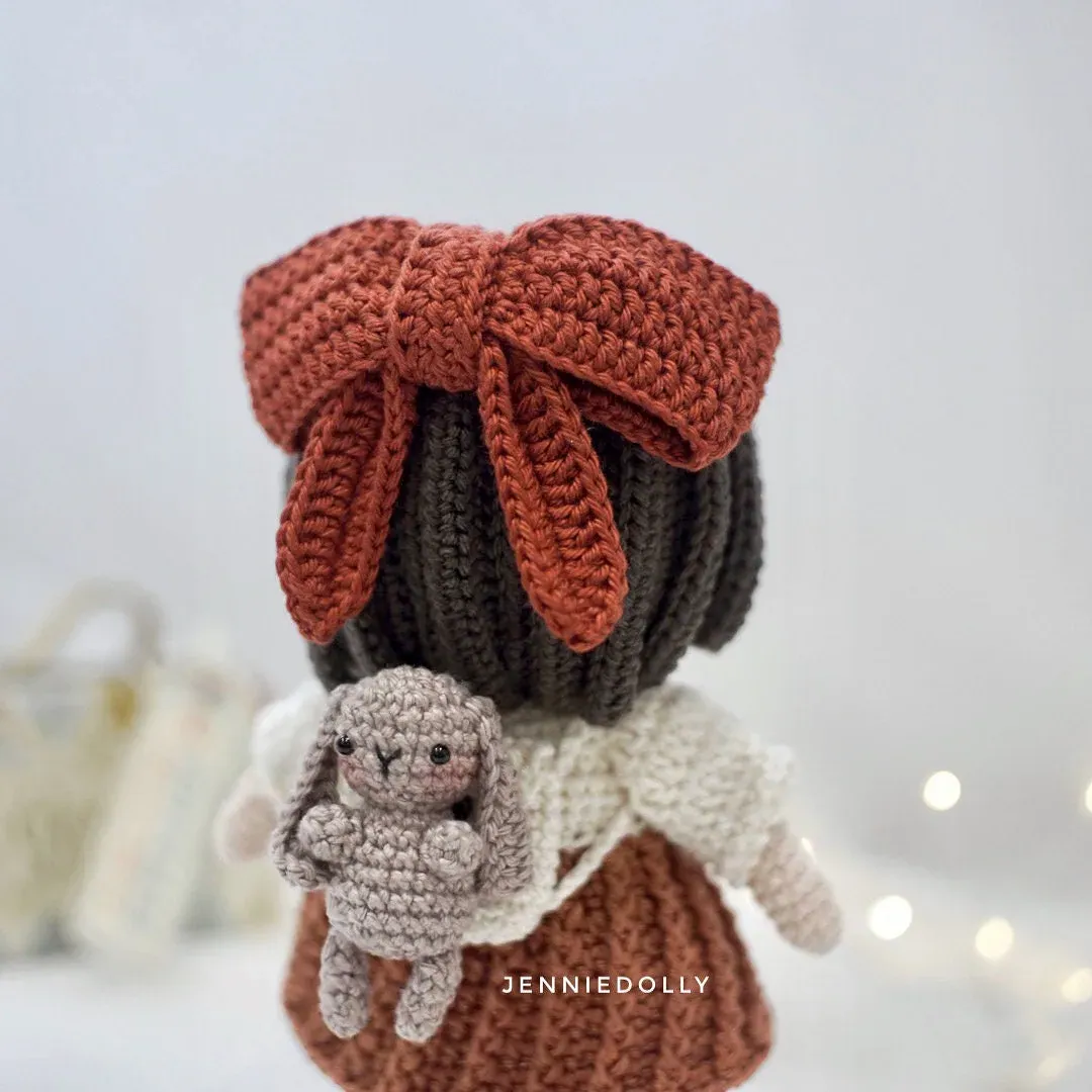Rosie Doll amigurumi crochet pattern