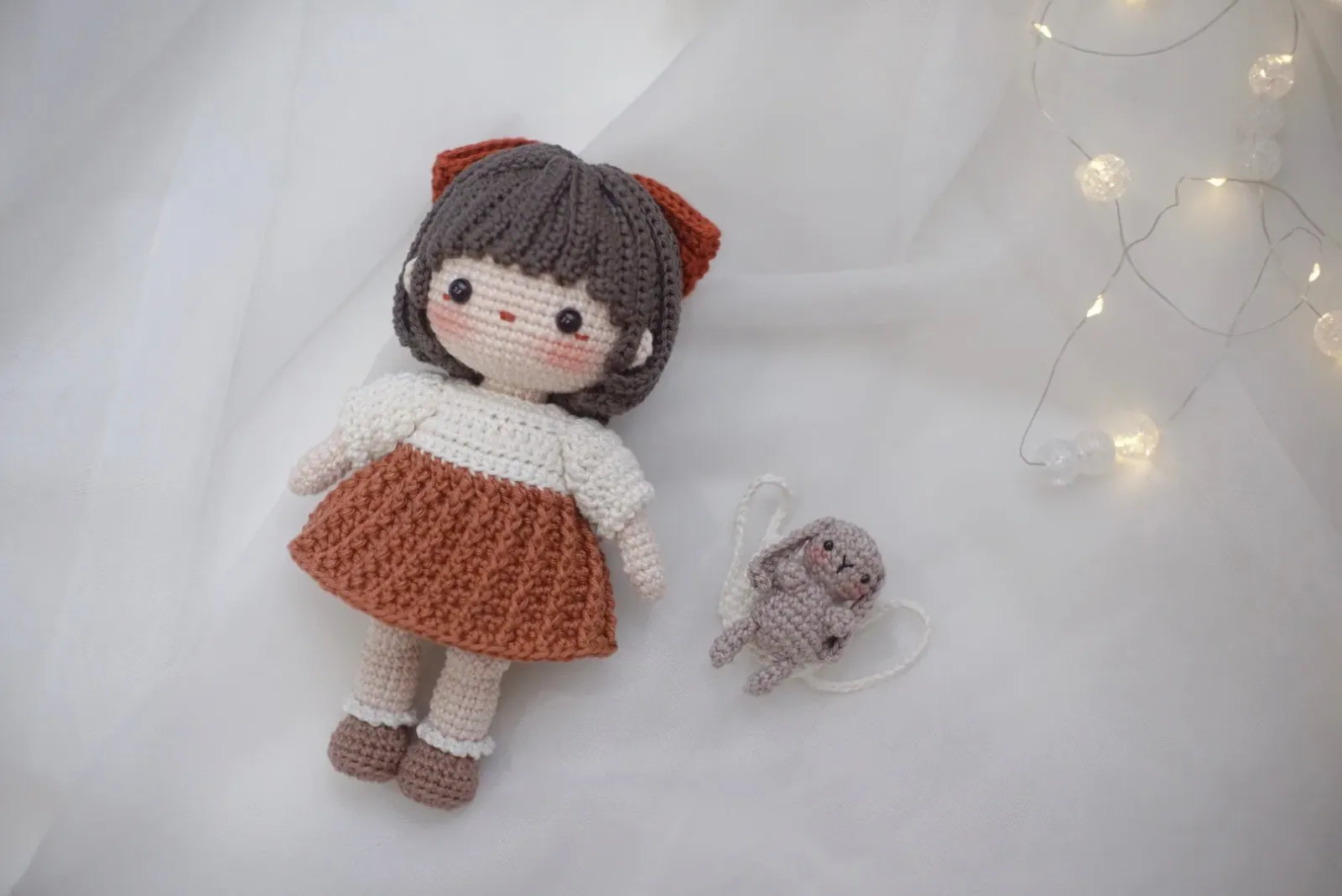 Rosie Doll amigurumi crochet pattern